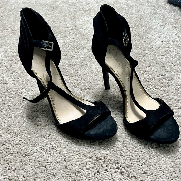 Jessica Simpson T strap formal heels. Worn 5 times - Picture 4 of 4